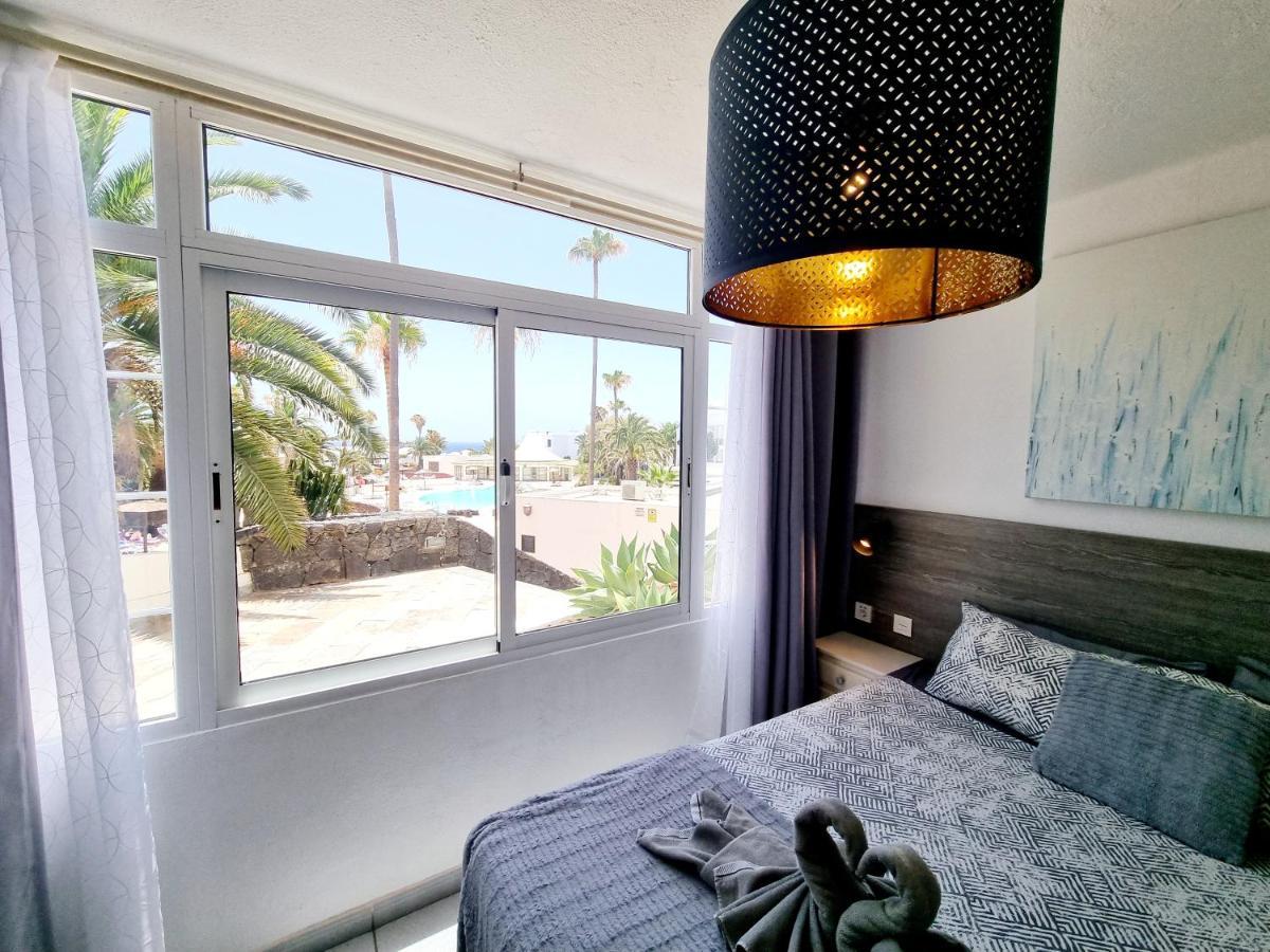 Luxury Apartamento Luz De Mar Complejo Playa Roca Costa Teguise Exteriér fotografie