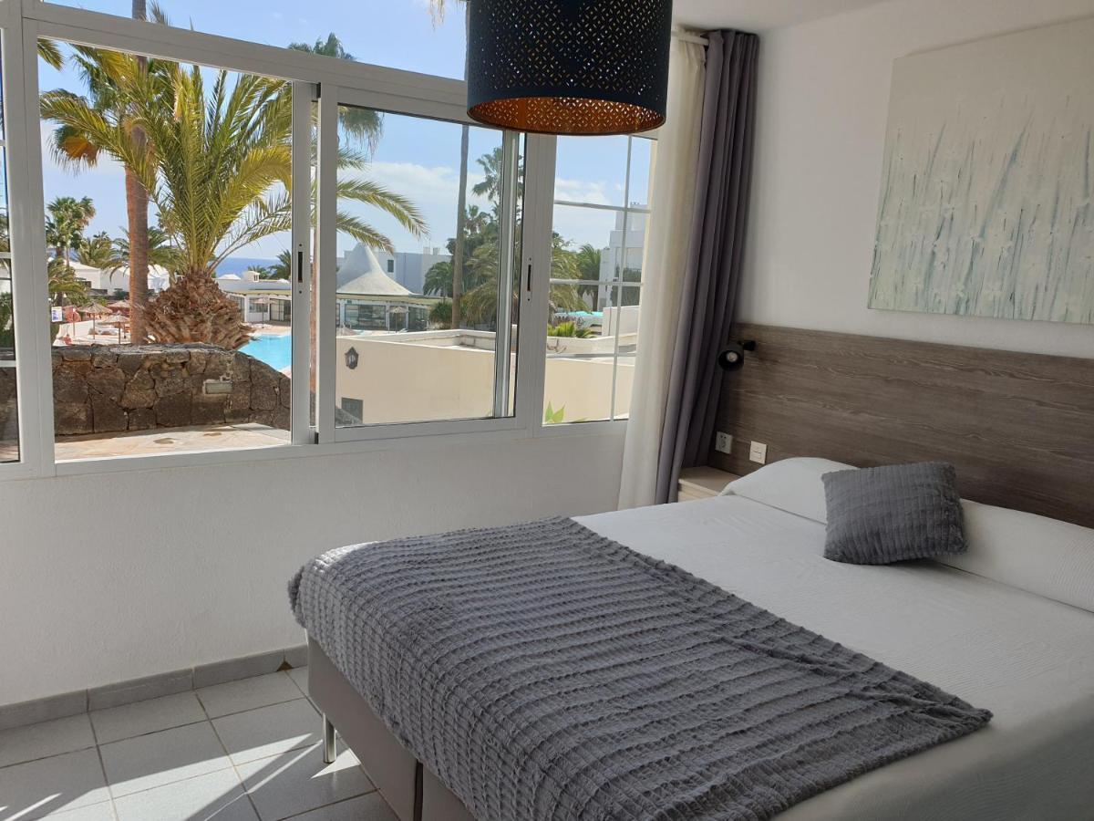 Luxury Apartamento Luz De Mar Complejo Playa Roca Costa Teguise Exteriér fotografie